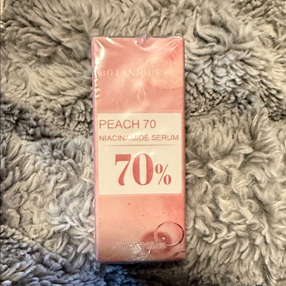 Peach 70 Niacinamide Serum